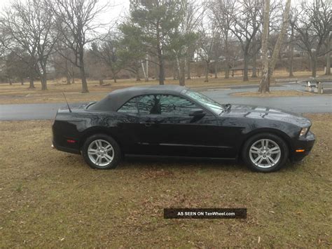 2010 Ford Mustang Convertible