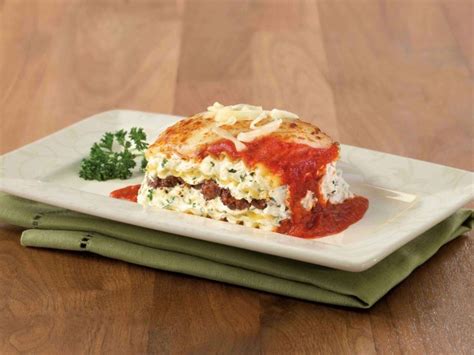 Meat & Cheese Lasagna Mozzarella, Ricotta | Galbani Cheese | Recept