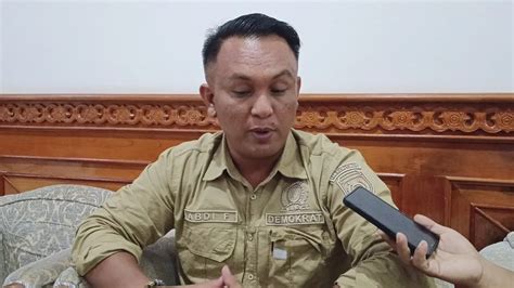 Abdi Firdaus Kritik Lambatnya Pembangunan Jembatan Penghubung Sepaso