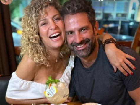 Bárbara Borges e Iran Malfitano curtem show em São Paulo