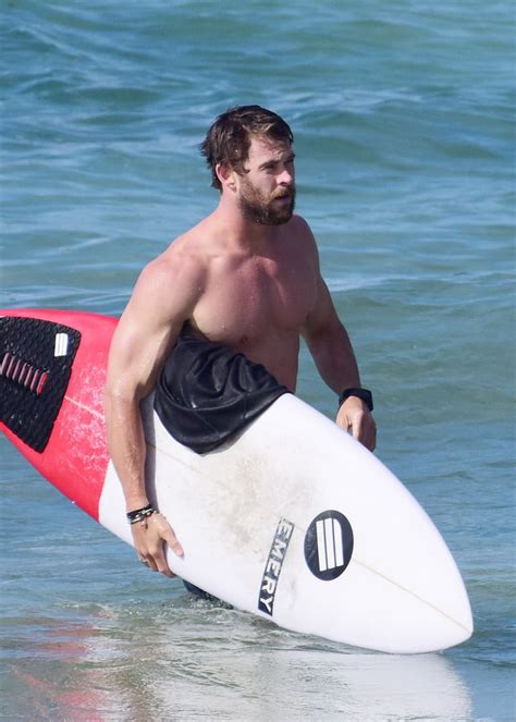 Chris Hemsworth Shirtless In Australia April 2016 Popsugar Celebrity