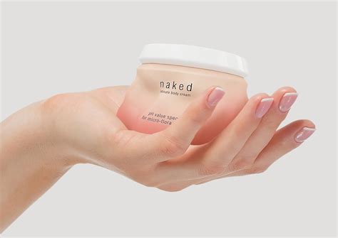 Embalagem premiada de creme íntimo reage ao toque mudando de cor Naked