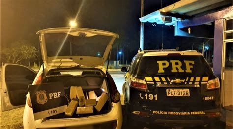 Após fuga de abordagem PRF prende dupla e apreende carro carregado