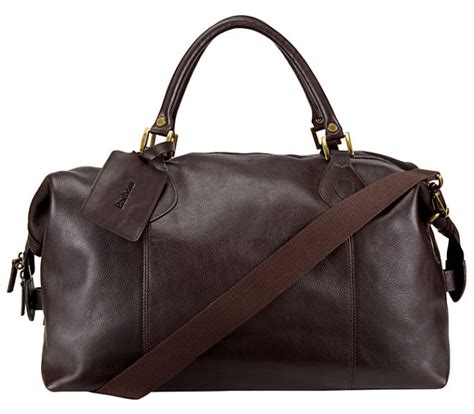 10 Best Leather Weekend Bags / Holdalls for trendy men - FLAVOURMAG