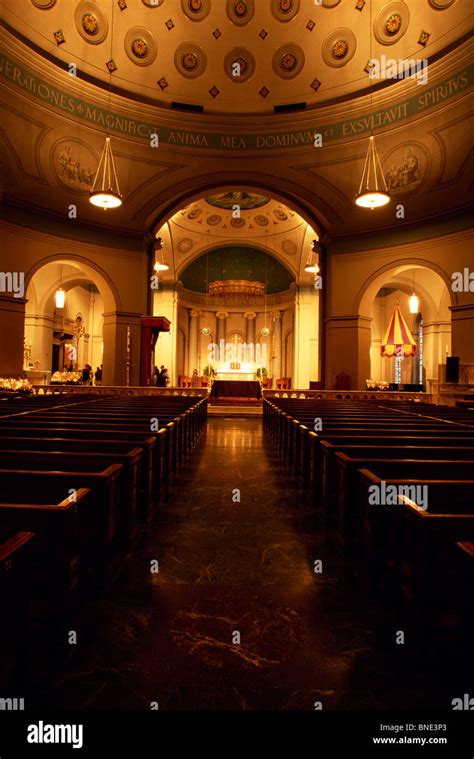 USA, Maryland, Baltimore, Assumption Basilica interior Stock Photo - Alamy