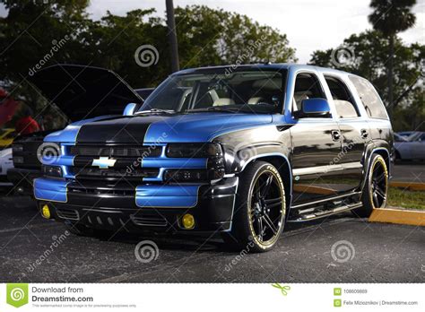 Custom Rims Royalty-Free Stock Photo | CartoonDealer.com #11754969