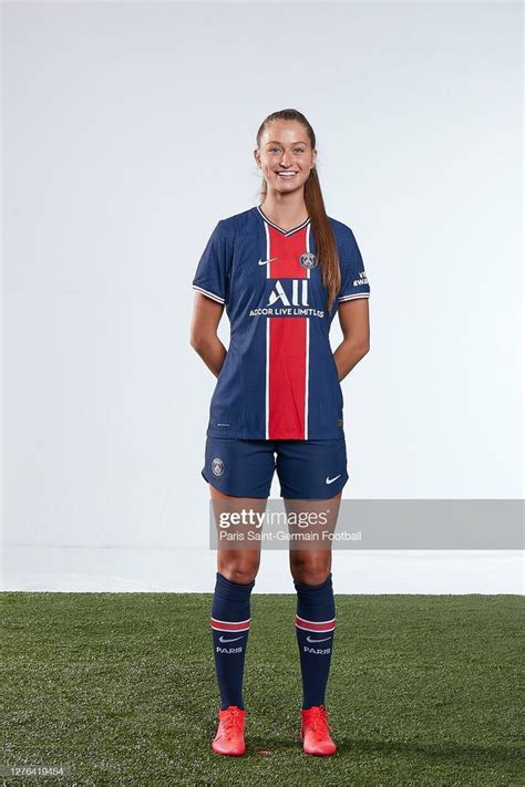 Jordyn Huitema Poses During A Paris Saint Germain Women Squad