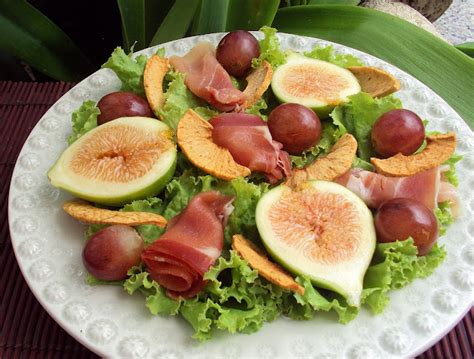 Nárwen s Cuisine Sabores do Mundo Salada de Presunto Frutas