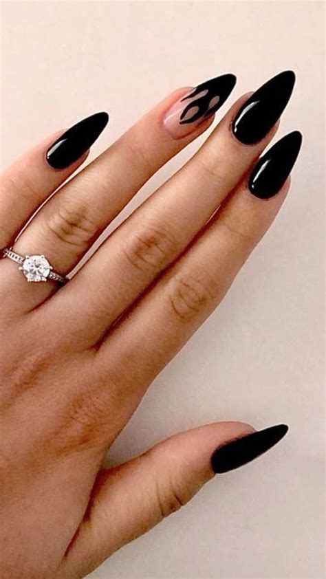 Trending Black Nails Inspiration Blacknails Nailinspo Nails