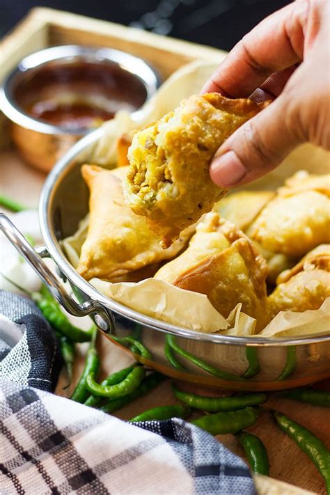 Easy Chicken Samosa Recipe Munaty Cooking