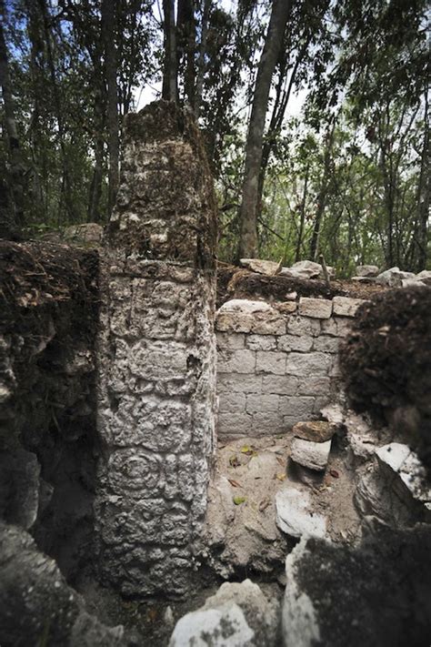 Arqueólogos Del Inah Descubren En Campeche Una Gran Ciudad Maya Oculta