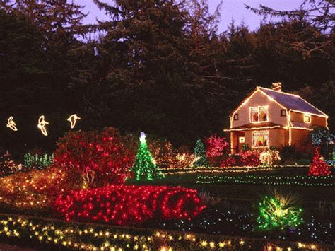 Outdoor Christmas Lights Pictures, Photos, and Images for Facebook ...