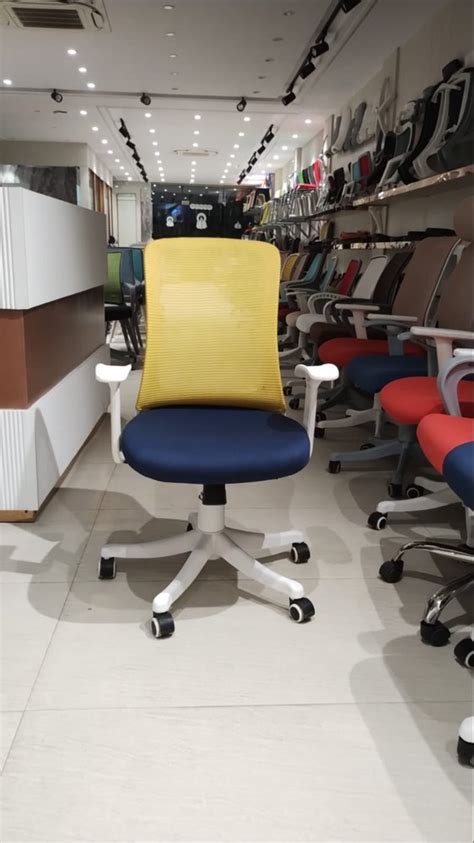 Mid Back Mesh Executive Office Chair At Rs 2650 In New Delhi ID