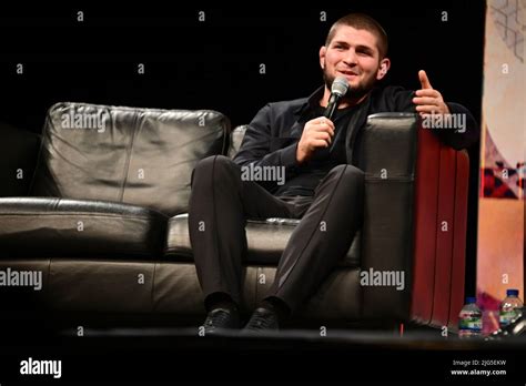 El Ex Campe N De La Ufc Khabib Nurmagomedov Celebr Una Noche Con