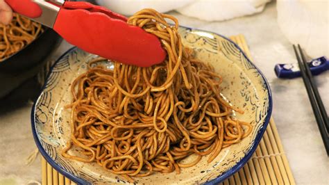 Lo Mein Noodles Classic Hk Style Souped Up Recipes