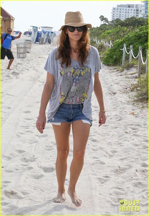 Kate Walsh Bikini Beach Day In Miami Photo 2775574 Bikini Kate