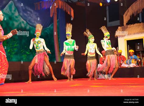 Sahariya Swang Dance, Rajasthan, India Stock Photo - Alamy