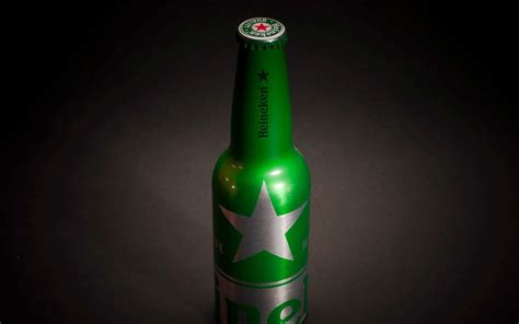 Green and gray Heineken bottle HD wallpaper | Wallpaper Flare