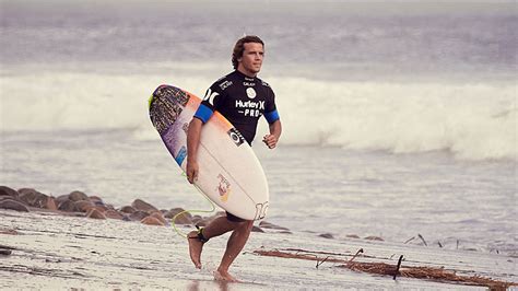 Vintage Style Portraits from the Hurley Pro | The Inertia