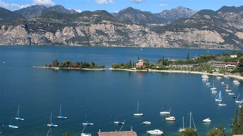 Malcesine Val Di Sogno Stickl Sportcamp Blick Nach Campione Foto