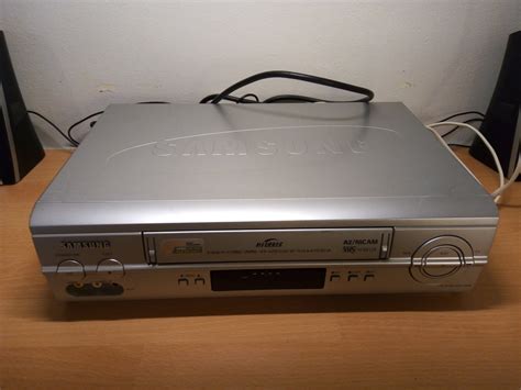 Samsung VHS Spelare med fjärrkontroll Köp på Tradera 610568247