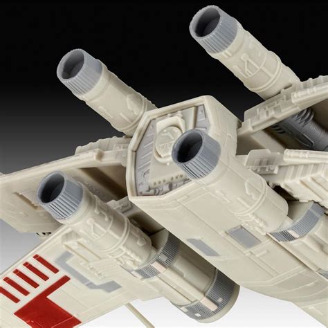 Revell Star Wars X Wing Fighter Model Kit Scale