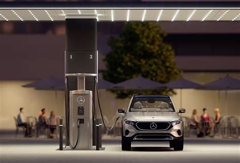 Mercedes Benz Invests 1 Billion To Scale Up Its High Power Charging Network In North America