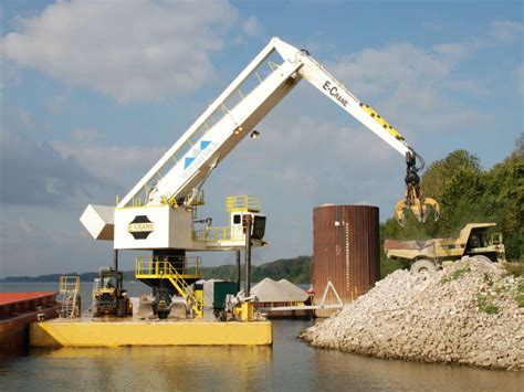 New Barge Mounted E Crane At Mulzer Crushed Stone E Crane