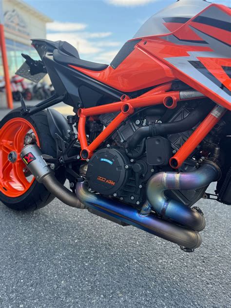 Til Salgs KTM 1290 Super Duke R 2022 1301 Ccm Classic Nakne