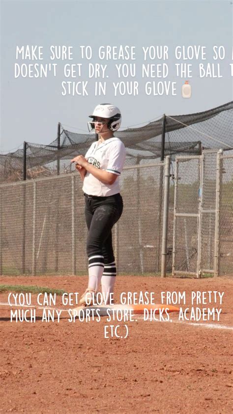 Softball Tips🥎 | Softball team pictures, Softball pictures poses ...