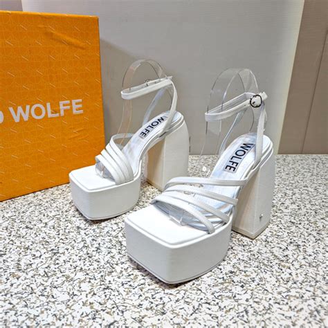 Кроссовки Женский Девочки Naked Wolfe Натуральная кожа Фитнес Бильярд размер 36 На любой