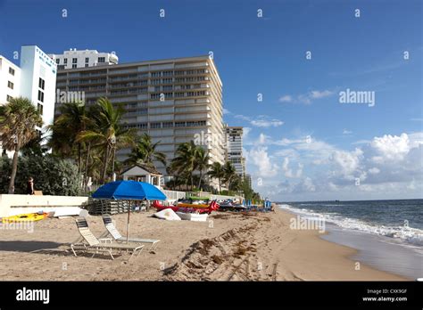 Fort lauderdale beachfront hotels hi-res stock photography and images ...