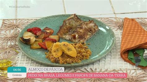 Peixe Na Brasa Farofa De Banana Da Terra E Legumes Assados De