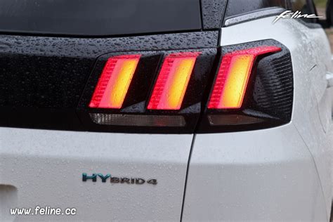 Photo feu arrière LED Peugeot 3008 II GT HYbrid4 300 2020 Photos