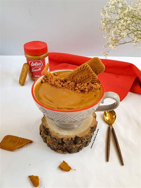 Lotus Biscoff Mug Cake Cheesecakes Mugs Foods Sweet Recipes Cake