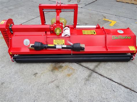 Del Morino Hydraulic Side Shift Flipper Flail Mower