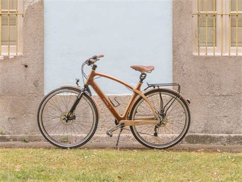 Bicicletas De Madera Genuinas Nicas Y Gallegas Carpinter A Modelo