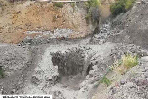 Sugieren elevar alerta del volcán Ubinas a naranja por peligro de