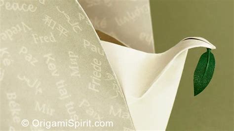 Peace Dove -How to Make an Origami Container in the Shape of a Dove