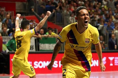 El Barça remunta contra el Valdepeñas i guanya la Copa d Espanya 3 4