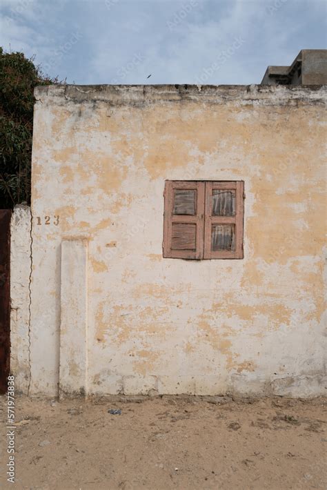 Vue Urbaine Dans Le Quartier De Ouakam Dakar Au S N Gal En Afrique