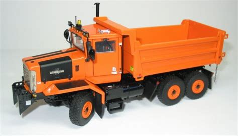 Oshkosh P Series 3 Axle Diecast Model Review