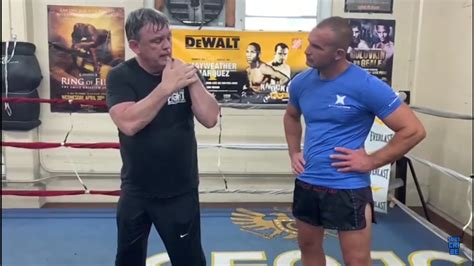 Peek-A-Boo Boxing with Teddy Atlas – Dynamic Striking