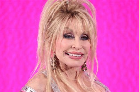 Dolly Parton Reveals The One Classic Hit Song Her…