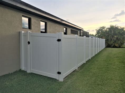 Pvc Fence Installation Cape Coral Fl Global Fence Inc