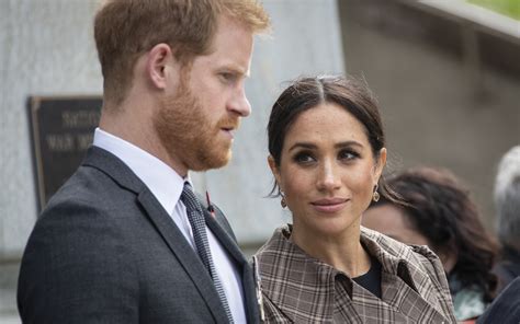 Meghan Markle E Príncipe Harry São Perseguidos Por Paparazzi Em Ny E Noite Quase Termina Em