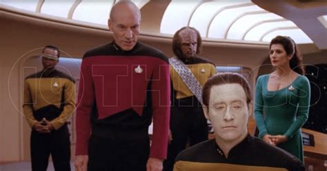 Trekkies Won’t Believe Their Eyes At These Re-Imagined “Star Trek” Scenes - 10 Things Today