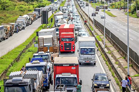 Greve Dos Caminhoneiros Caminhoneiros Prometem Greve Mas Enfrentam