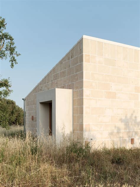 This Simple Sustainable House in Mallorca Was Inspired by Cowsheds | AD