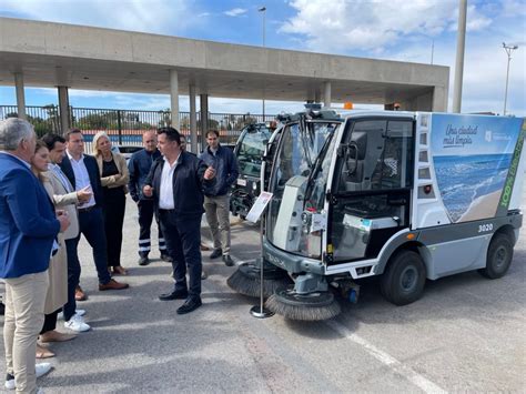 Presentada La Nueva Flota De Veh Culos Del Servicio De Recogida De